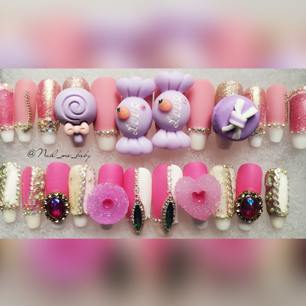 Luxurious Gel press-on Nails